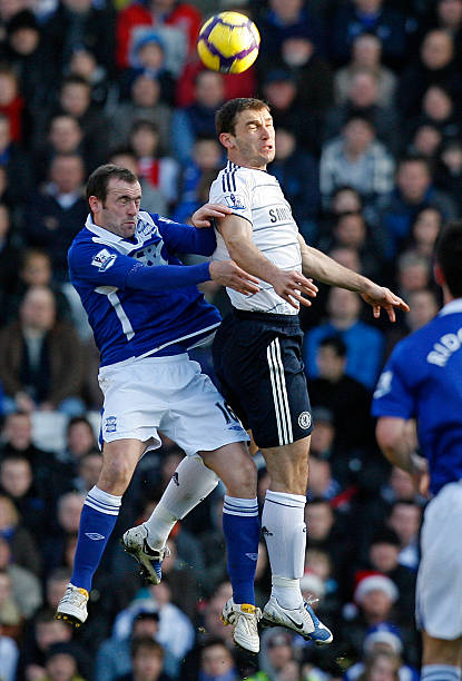 他的重返英 他的重返英